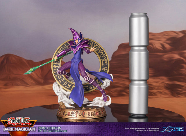 Yu-Gi-Oh! – Dark Magician (Standard Purple Edition)  (launchphoto_dmpurple_st-09.jpg)