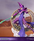 Yu-Gi-Oh! – Dark Magician (Standard Purple Edition)  (launchphoto_dmpurple_st-20.jpg)