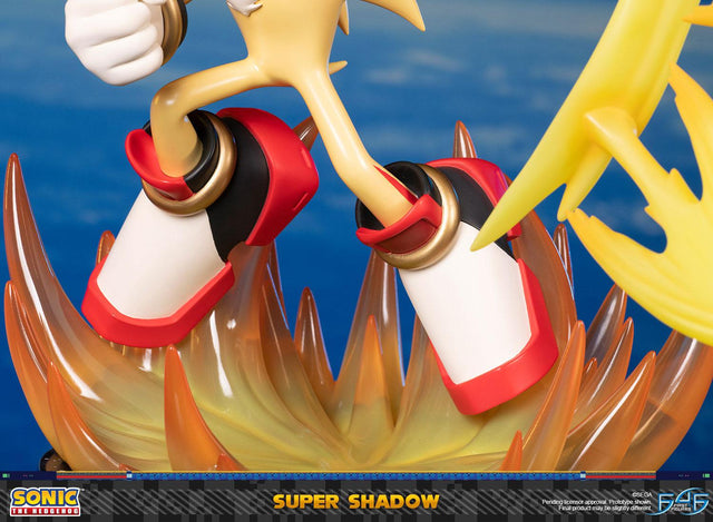 Sonic the Hedgehog™ – Super Shadow (Standard Edition)  (launchphoto_supershadow_stn_17.jpg)