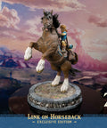 The Legend of Zelda™: Breath of The Wild - Link on Horseback (Exclusive Edition) (linkonhorseback_st_02.jpg)