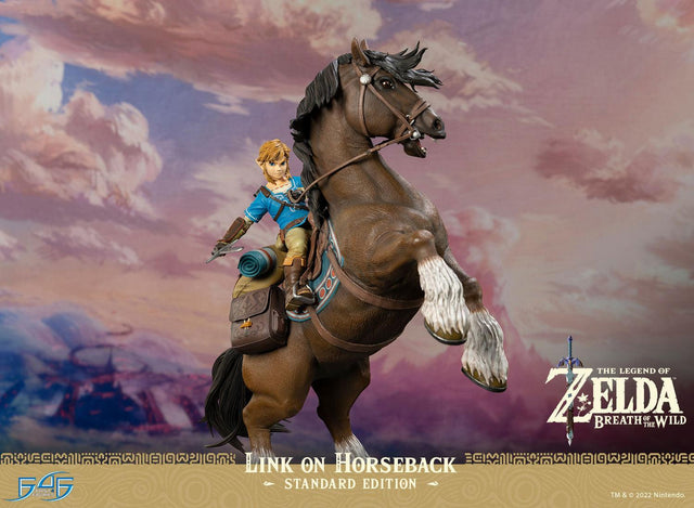 The Legend of Zelda™: Breath of The Wild - Link on Horseback (Standard Edition) (linkonhorseback_st_10_1.jpg)