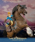 The Legend of Zelda™: Breath of The Wild - Link on Horseback (Exclusive Edition) (linkonhorseback_st_11.jpg)