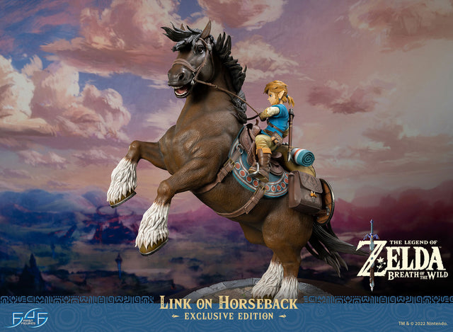 The Legend of Zelda™: Breath of The Wild - Link on Horseback (Exclusive Edition) (linkonhorseback_st_12.jpg)