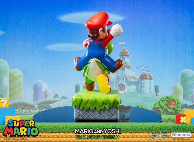 Super Mario – Mario and Yoshi Exclusive Edition (m_y_exc_h-46.jpg)