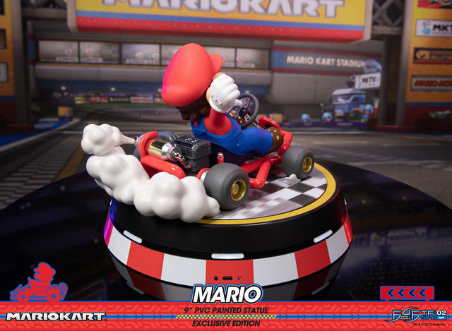 Mario Kart PVC - Exclusive Edition (mariokartex_04.jpg)