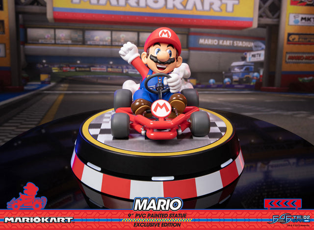 Mario Kart PVC - Exclusive Edition (mariokartex_07.jpg)