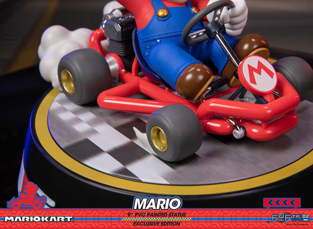 Mario Kart PVC - Exclusive Edition (mariokartex_21.jpg)