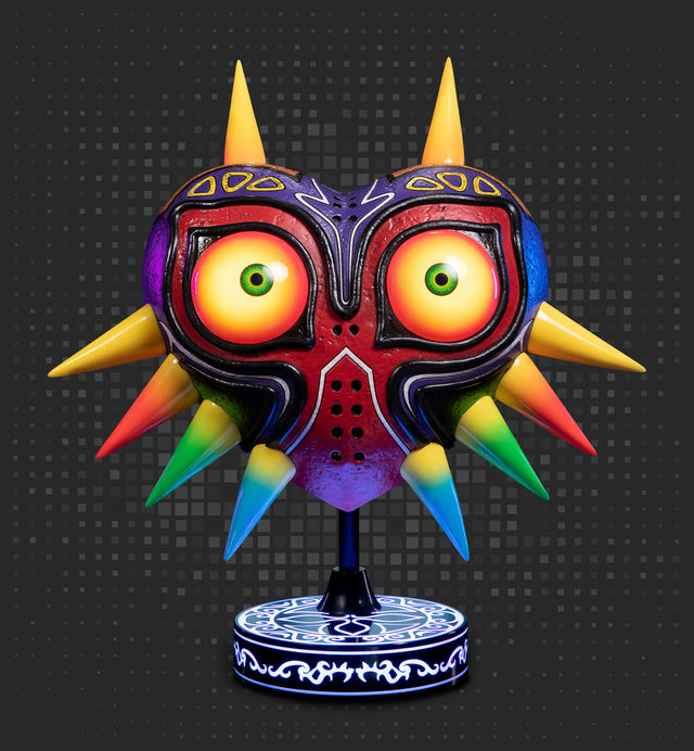 The Legend of Zelda™: Majora's Mask - Majora's Mask PVC (Collector's Edition) (marjorasmask2_1.jpg)