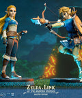 The Legend of Zelda™: Breath of the Wild – Zelda & Link (Master Edition) (master_02.jpg)
