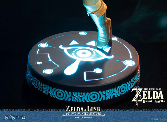 The Legend of Zelda™: Breath of the Wild – Zelda & Link (Master Edition) (master_21.jpg)