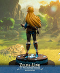 The Legend of Zelda™: Breath of the Wild – Zelda & Link (Master Edition) (master_26.jpg)