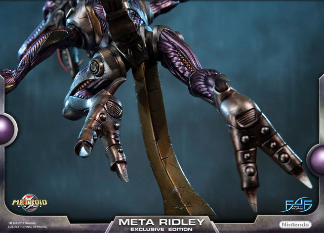 Metroid Prime – Meta Ridley Exclusive Edition (metaridley-exc-h-25.jpg)