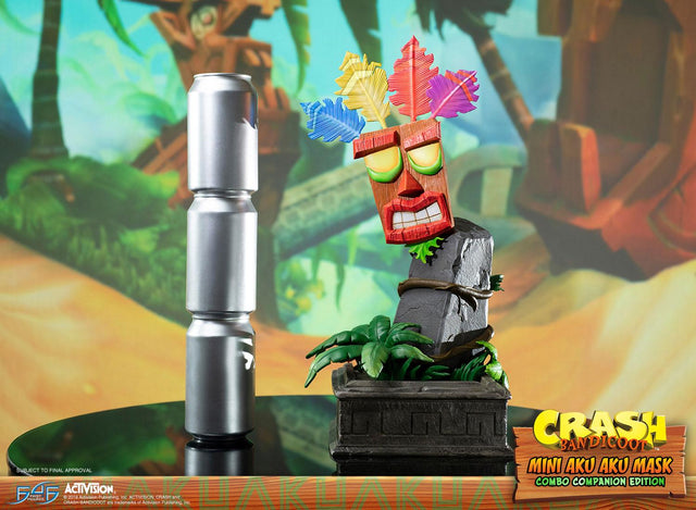 Crash Bandicoot™- Mini Aku Aku Mask Combo Companion Edition  (miniakuakumask-combo-h-15.jpg)