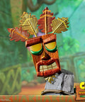 Crash Bandicoot™- Mini Aku Aku Mask Combo Companion Edition  (miniakuakumask-combo-h-16.jpg)