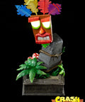 Crash Bandicoot™- Mini Aku Aku Mask Combo Companion Edition  (miniakuakumask-combo-v-01.jpg)