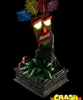 Crash Bandicoot™- Mini Aku Aku Mask Combo Companion Edition  (miniakuakumask-combo-v-06.jpg)