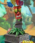 Crash Bandicoot™- Mini Aku Aku Mask Combo Companion Edition  (miniakuakumask-combo-v-16.jpg)