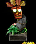 Crash Bandicoot™- Mini Aku Aku Mask Combo Companion Edition  (miniakuakumask-combo-v-23.jpg)