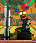 Crash Bandicoot™ - Mini Aku Aku Mask Exclusive Companion Edition (miniakuakumask-exc-h-05.jpg)