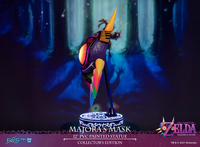 The Legend of Zelda™: Majora's Mask - Majora's Mask PVC (Collector's Edition) (mms_coll_03.jpg)