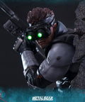 Solid Snake (Exclusive) (_new_snake_exc_horizontal_06.jpg)
