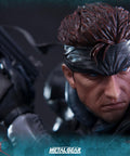 Solid Snake (Exclusive) (_new_snake_exc_horizontal_34.jpg)