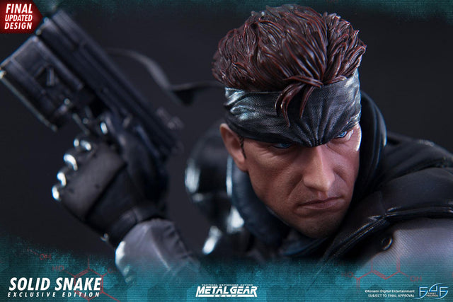 Solid Snake (Exclusive) (_new_snake_exc_horizontal_34.jpg)