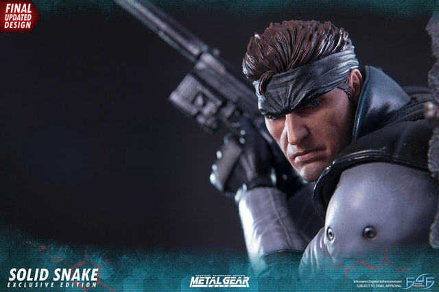 Solid Snake (Exclusive) (_new_snake_exc_horizontal_36.jpg)