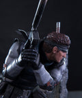 Solid Snake (Exclusive) (_new_snake_exc_vertical_23.jpg)