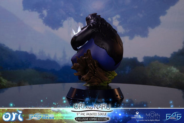 Ori and the Blind Forest™ - Ori and Naru PVC Statue Exclusive Combo Edition  (okinnaru_dayex_03_1.jpg)