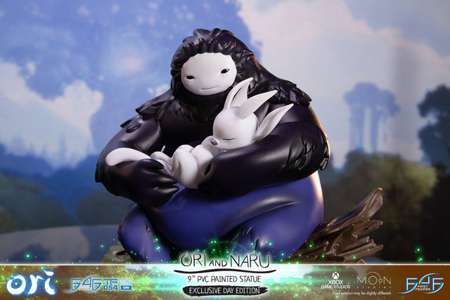 Ori and the Blind Forest™ - Ori and Naru PVC Statue Exclusive Edition [Day Variation] (okinnaru_dayst_12.jpg)