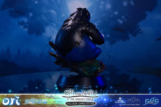 Ori and the Blind Forest™ - Ori and Naru PVC Statue Exclusive Combo Edition  (okinnaru_nightex_05_1.jpg)