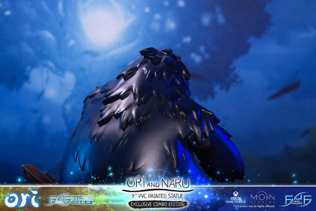 Ori and the Blind Forest™ - Ori and Naru PVC Statue Exclusive Combo Edition  (okinnaru_nightex_12_1.jpg)