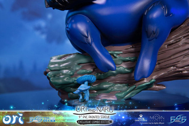 Ori and the Blind Forest™ - Ori and Naru PVC Statue Exclusive Combo Edition  (okinnaru_nightst_15_1.jpg)