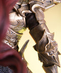 Dragon Slayer Ornstein (Exclusive) (ornstein_exc_vertical_32.jpg)