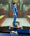 Phoenix Wright: Ace Attorney - Dual Destinies - Phoenix Wright Standard Edition (phoenixwright-reg-h-05.jpg)