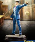 Phoenix Wright: Ace Attorney - Dual Destinies - Phoenix Wright Standard Edition (phoenixwright-reg-v-01-cover.jpg)