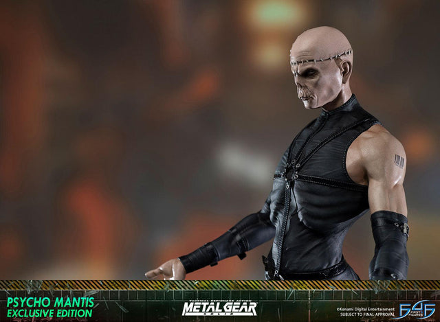 Psycho Mantis (Exclusive) (psychomantis-h-exc-09.jpg)