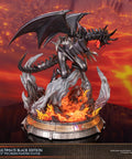 Yu-Gi-Oh! – Red-Eyes B. Dragon (Ultimate Black Edition) (rebg_ue_14.jpg)