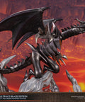 Yu-Gi-Oh! – Red-Eyes B. Dragon (Ultimate Black Edition) (rebg_ue_33.jpg)