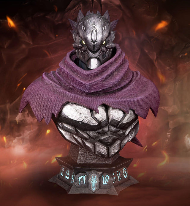 Darksiders - Strife Grand Scale Bust (Exclusive) (rectangle-1480x1600-strifebust_02.jpg)