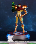 Metroid Prime™ - Samus Varia Suit PVC (Exclusive Edition) (samusvs_ex_09_1.jpg)