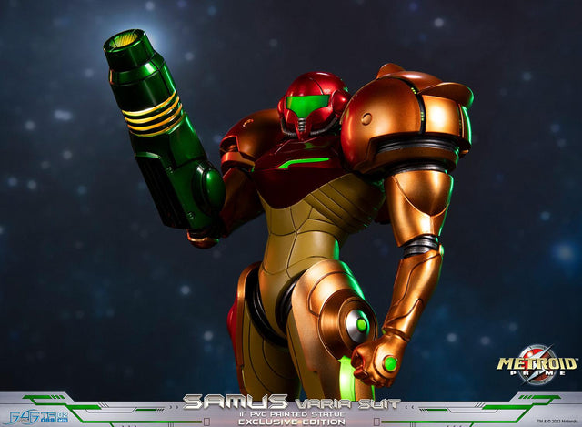 Metroid Prime™ - Samus Varia Suit PVC (Exclusive Edition) (samusvs_ex_20_1.jpg)