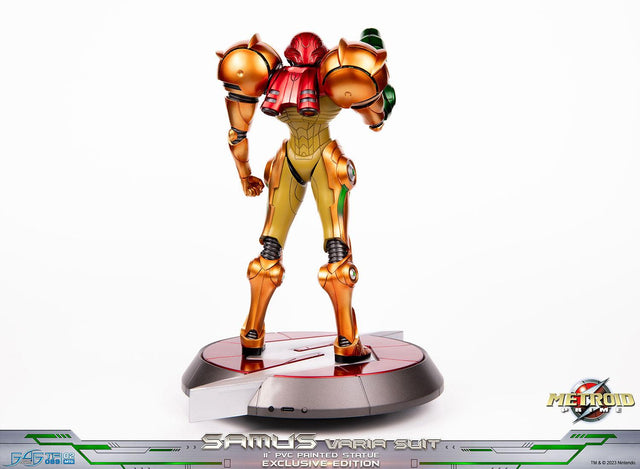 Metroid Prime™ - Samus Varia Suit PVC (Exclusive Edition) (samusvs_ex_64_1.jpg)