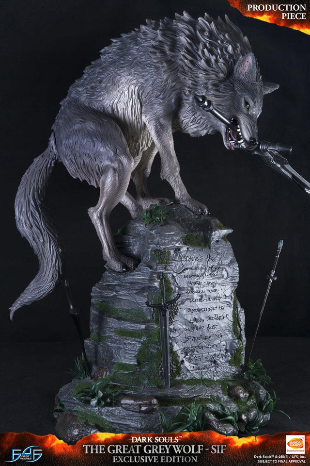 The Great Grey Wolf, Sif (Exclusive) (sif-exc-new-vertical-10.jpg)