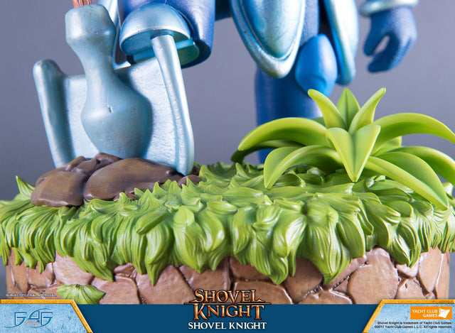 Shovel Knight (Regular) (sk_reg_horizontal_11.jpg)