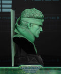 Metal Gear Solid - Solid Snake Grand-Scale Bust (Codec Edition GSB) (snakebust-gsb_codec_02.jpg)