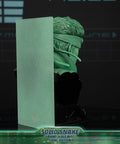 Metal Gear Solid - Solid Snake Grand-Scale Bust (Codec Edition GSB) (snakebust-gsb_codec_03.jpg)