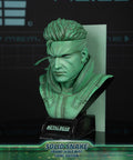 Metal Gear Solid - Solid Snake Grand-Scale Bust (Codec Edition GSB) (snakebust-gsb_codec_07.jpg)