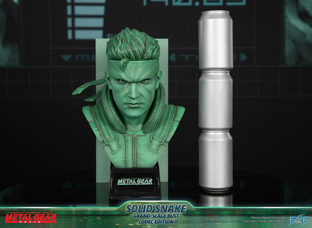 Metal Gear Solid - Solid Snake Grand-Scale Bust (Codec Edition GSB) (snakebust-gsb_codec_09.jpg)